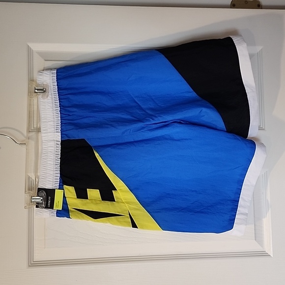 ⚠️LAST CHANCE⚠️ Nike Mens Dri Fit Throwback Futura Basketball Shorts - Picture 5 of 6